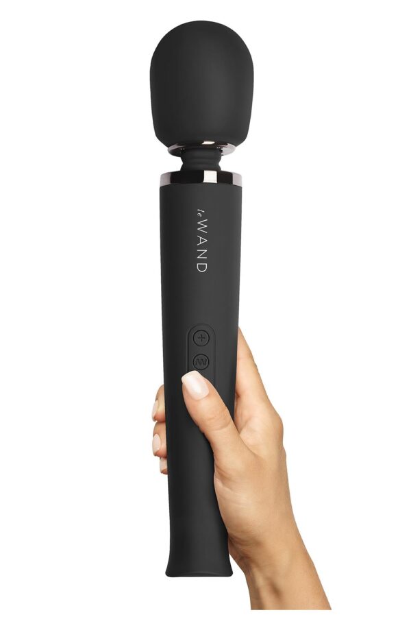 Le Wand Matte Black Rechargeable Massager