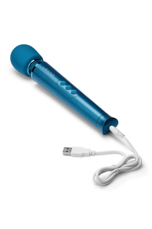 380208-3.jpg Le Wand Petite Rechargeable Vibrating Massager Blue